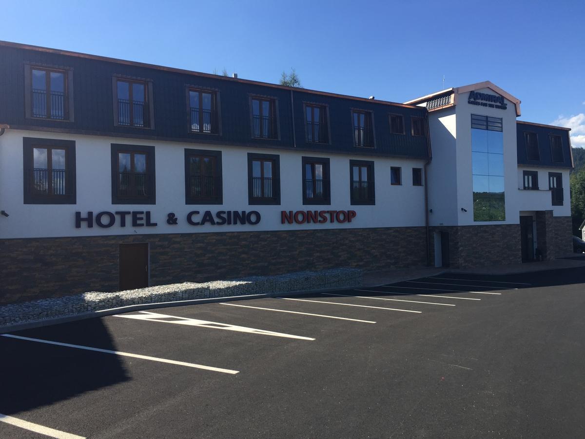 Casino & Hotel Admiral ストラージュニー エクステリア 写真